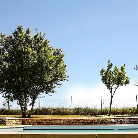 Le Clos Du Vallon Des Courances 3* Saint-Coutant-le-Grand